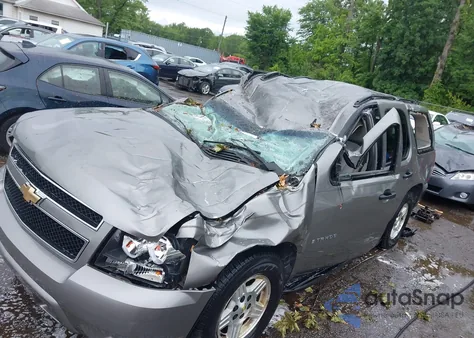 2007 Chevrolet Tahoe Ls z USA, uszkodzony, nr VIN 1GNFC13J47J131360